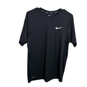 Nike T-Shirt Men's Medium Swim Black Short Sleeve Crew Neck Athletic